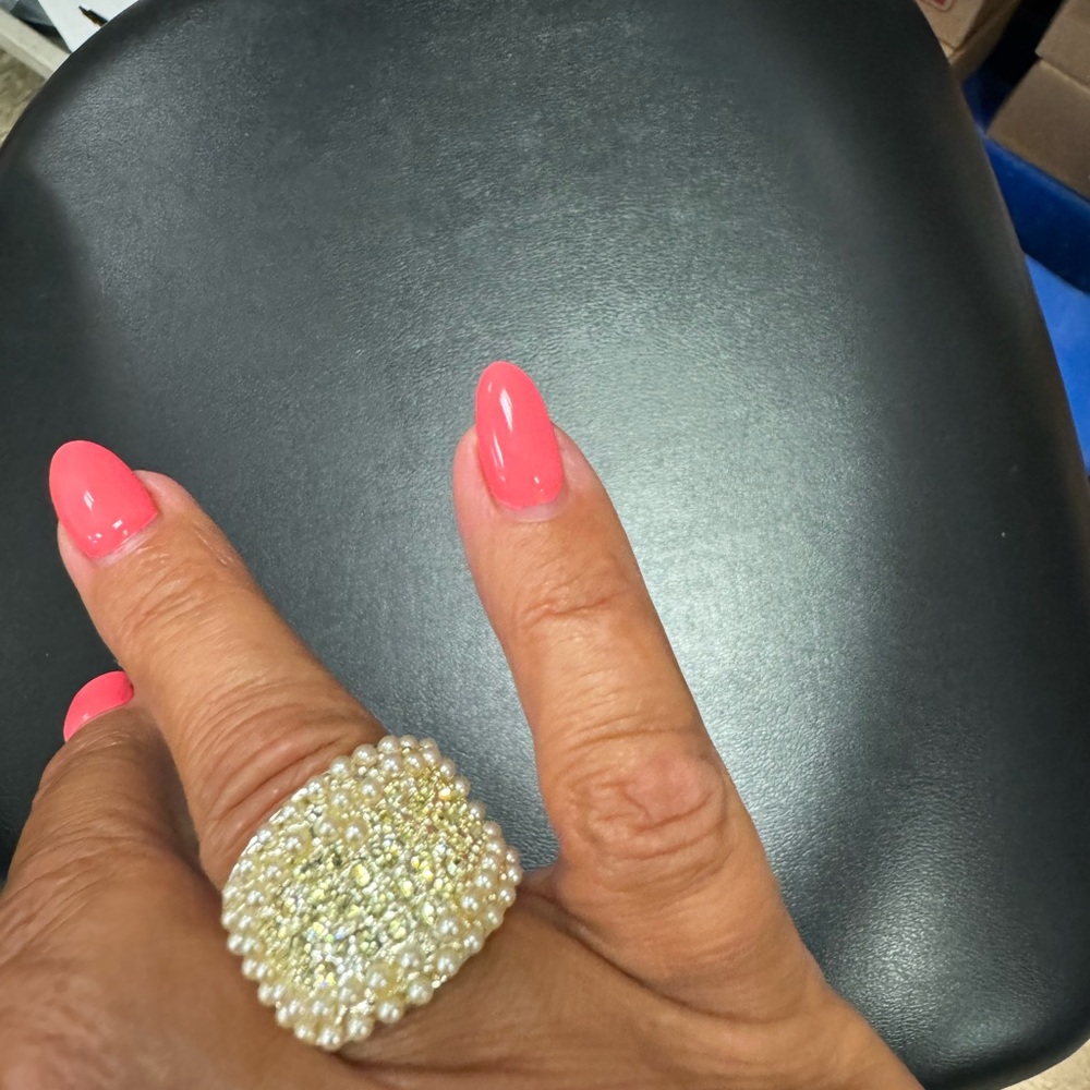 Camille Lucie crystal Swarovski and Pearl combination ring Sz 7.5 - Picture 2 of 16